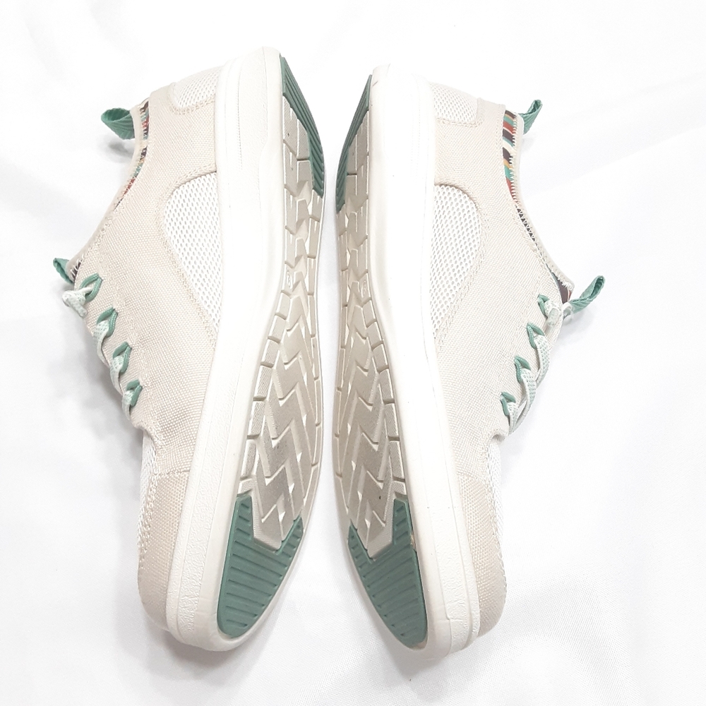 Hurley Lightweight Women's Off White and Mint Green Casual Slip On Shoes size 9 - Picture 4 of 12